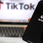 Juiz mantém justa causa por post no TikTok com uniforme e críticas a empresa